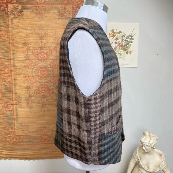 Vintage Tweed Wool Plaid Sweater Vest - Picture 4 of 14